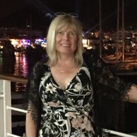 Tracey W.