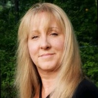 Sandra Zabel