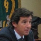 ALBERTO DE LA HERA