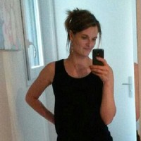 Sabrina DEREGNAUCOURT