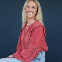 Manon Bos
