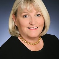 Lolly Petroni