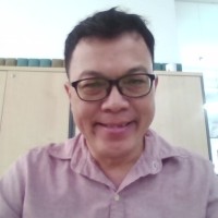 Kok Kuen Lee