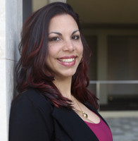 Helen Cintron, Gri