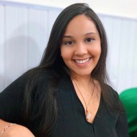 Ana Beatriz Oliveira
