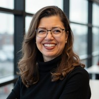 Rossina Gil, MSOD, MAIS