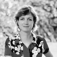 Claire Bakker