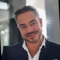 Michael Smit