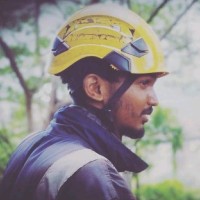 Dhinaharan C