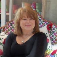 Karen J Lee