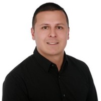 Diego H.