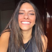 Aline Alves Andrade