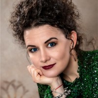 Eszter Mester