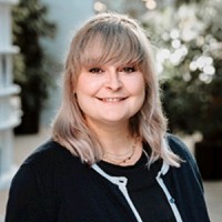 Stefanie Szymanski