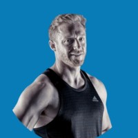 Russ Jones-Walker 👋 Helping Deskworkers Beat Back Pain 💪