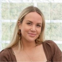 Andi Holmes