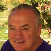 Kenneth Holmes
