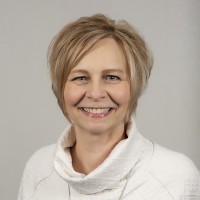 Karen Williams, Cisr Elite