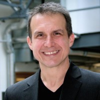 Douglas Hare 🔜 Gamescom