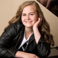 Molly Mullis