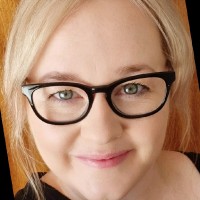 Felicity Lewis