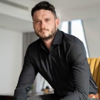 Jensen Davies