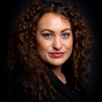 Sanne Van Giezen