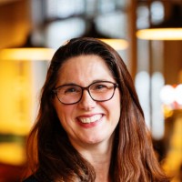 Suzanne Bowman