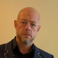 Stephen Readman