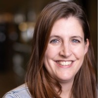 Annemieke Den Dekker