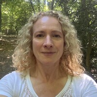 Gail Walker