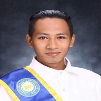 Mc Louie Frias
