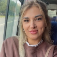 Esra Saricakir