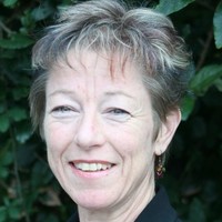 Valerie J Stevens