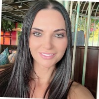 Janine De Bruyn