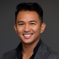 Paris Oliveros