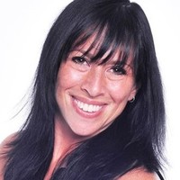 Amy M B McKenna