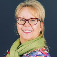 Lisa Cieri, Phr