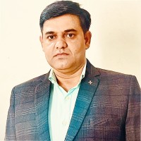 Dr. Suneet Kr. Yadav