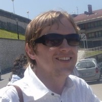 Jonathan Holt