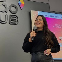 Larissa Moreira