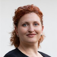 Julia Bottlang