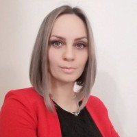 Tina Pezerović