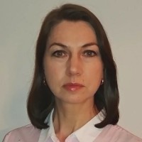Adriana Zdzuj