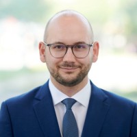 Dr. Rouven Möller