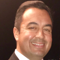 Tom Saenz