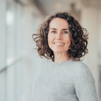 Lonneke Snel
