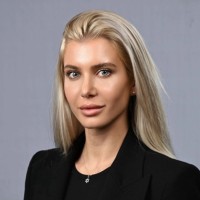 Annya Grom