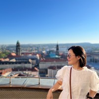 Eva Zhang Chinese manufacturer