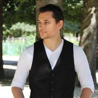 Michaël San